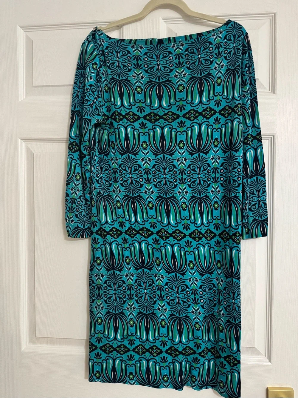Tory Burch 100% Silk Blue Green Print Shift Dress M Boat Neck Logo Buttons